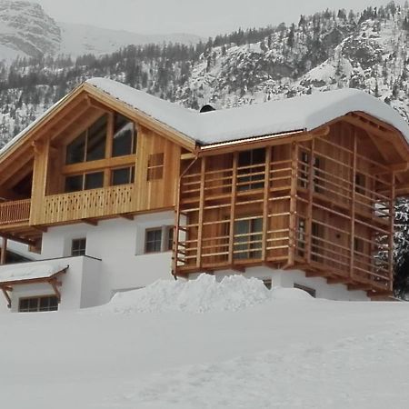 דירות לה וילה Surrounded By Green - Luxury Chalet At The Foot Of The Dolomites מראה חיצוני תמונה